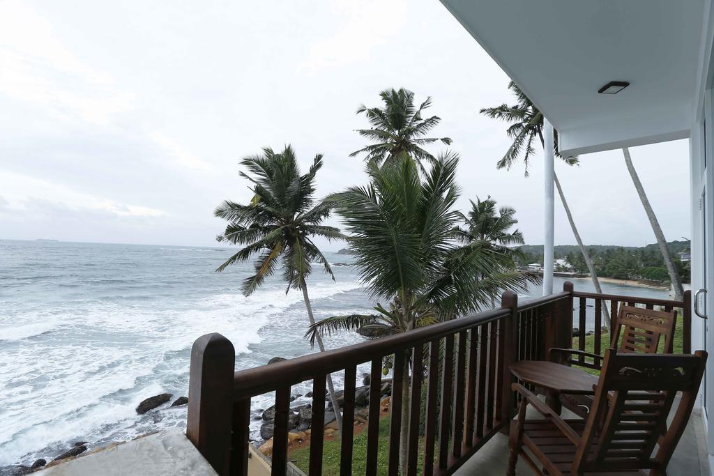 Rock Fort Beach Resort Unawatuna Quarto foto